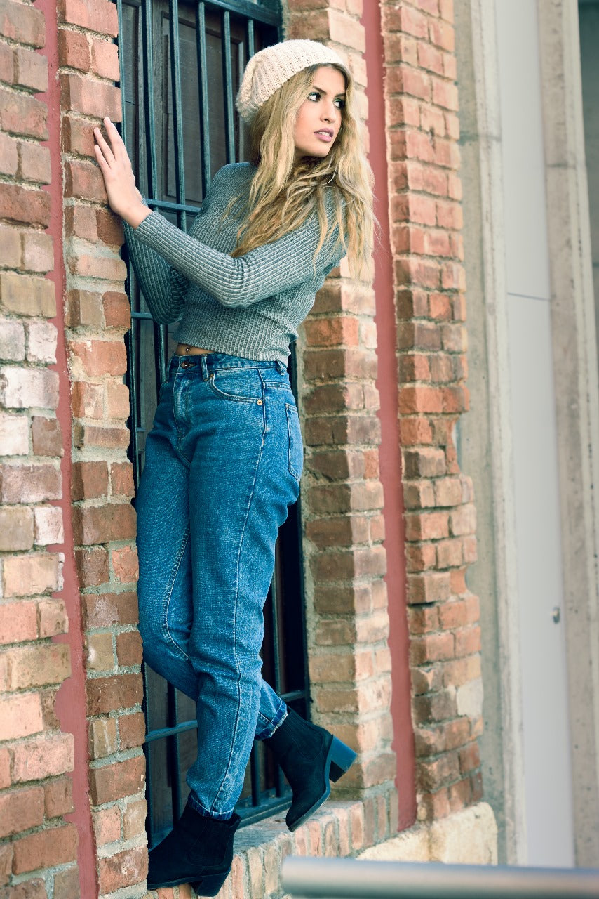 How to Style Jeans for Every Occasion